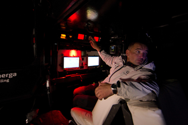 ENERGA_061112_1750_mark