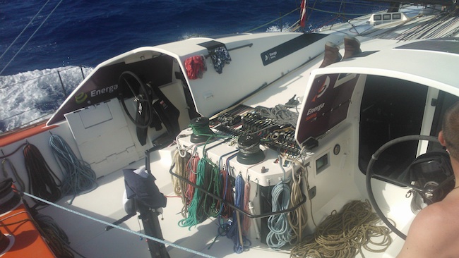 Bateria knag zaciskowych - jammerów. / Fot. T. Siekierko