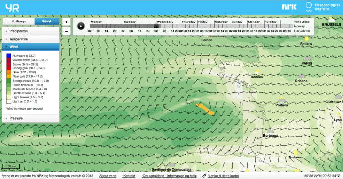 http://www.yr.no/kart/#lat=46.96433&lon=-8.56916&zoom=6&laga=vind&proj=900913