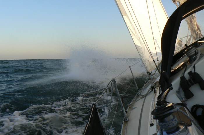 Zdjęcie zrobione przez Jacka z pokładu Quicka - 28 węzłów wiatru. / Fot. J. Zieliński