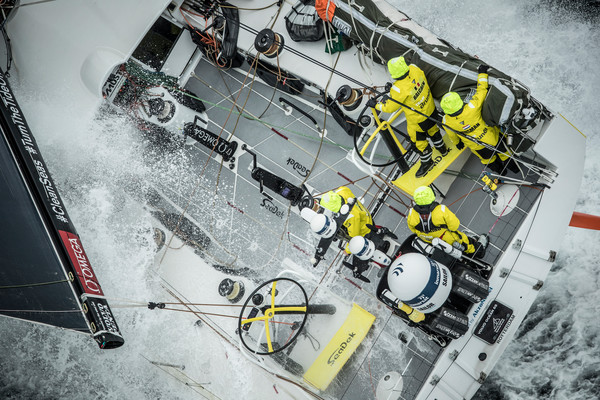 Leg 10 from Cardiff to Gothembburg. LIVE from the helicopter 13 June, 2018.